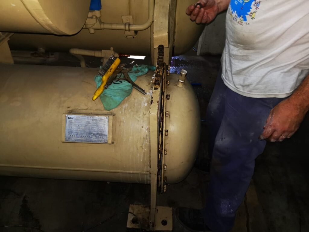 reparacion enfriador Planta de tratamiento de agua y reparación de chiller