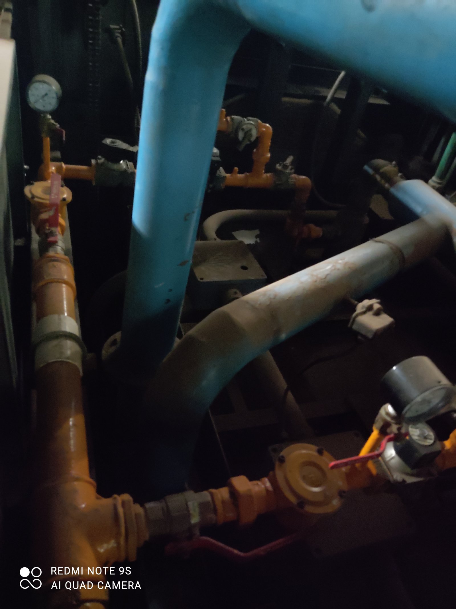 Reparacion horno crematorio 3 Planta de tratamiento de agua y reparación de chiller