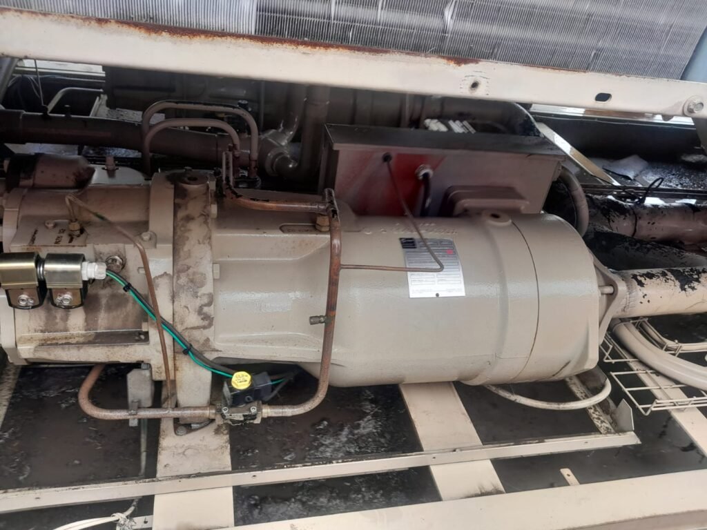 ANTES DESPUES mtto aeropuerto rosario refrigeracion climatizacion chiller 8 Planta de tratamiento de agua y reparación de chiller