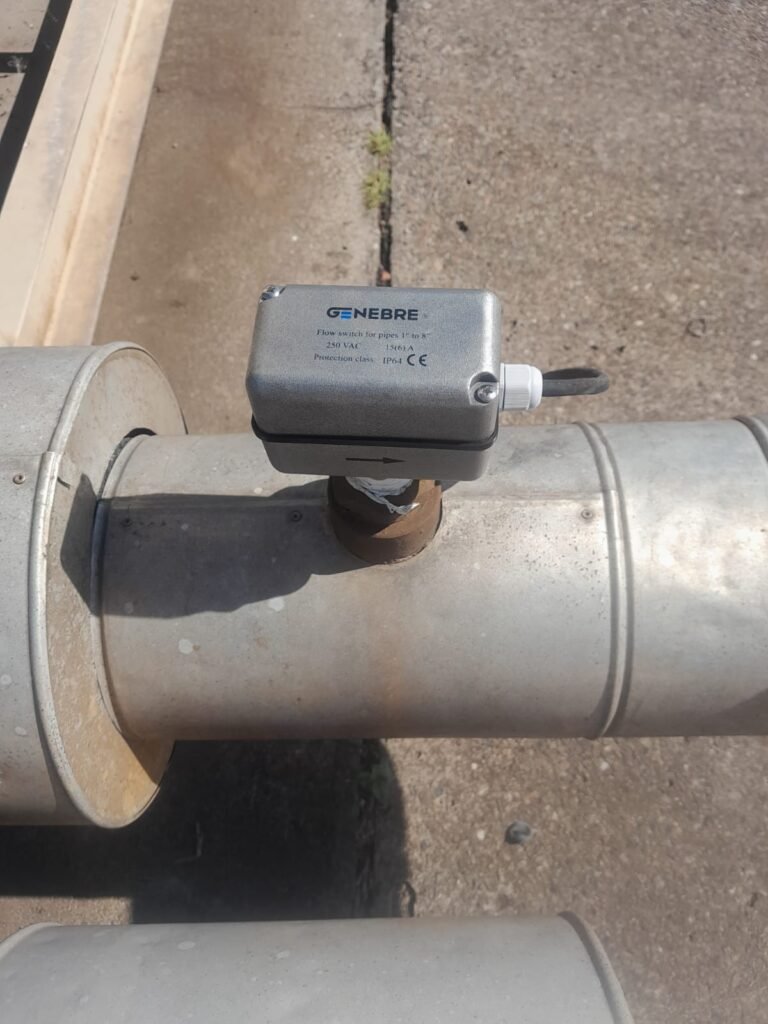 flow switch cambiado mtto aeropuerto rosario 2 Planta de tratamiento de agua y reparación de chiller