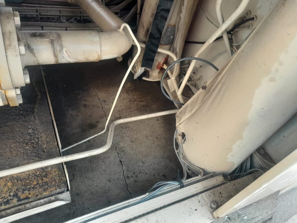 limpieza mtto aeropuerto rosario refrigeracion climatizacion chiller 11 Planta de tratamiento de agua y reparación de chiller