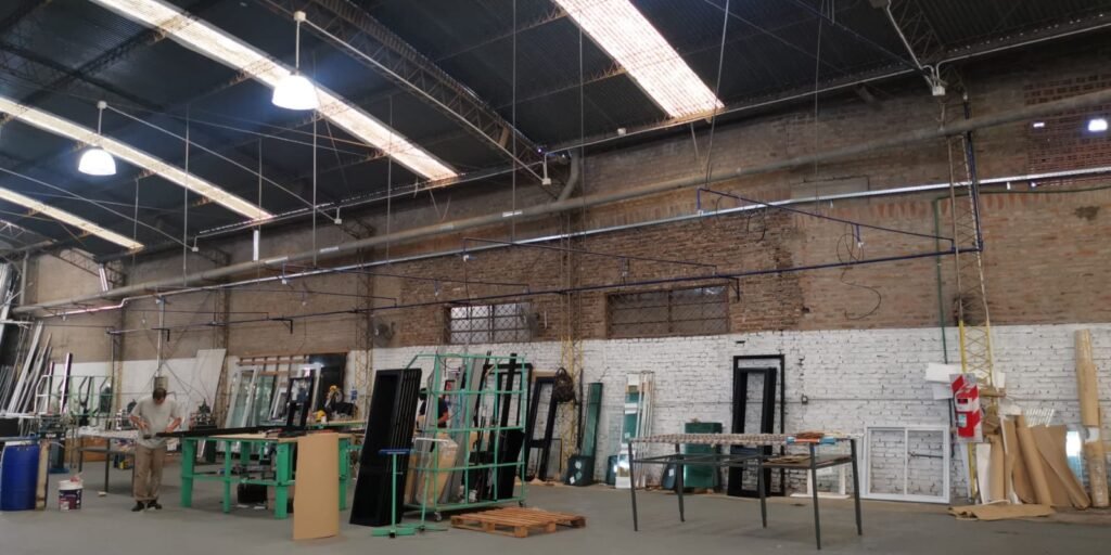 instalacion red aire en fabrica 8 Planta de tratamiento de agua y reparación de chiller