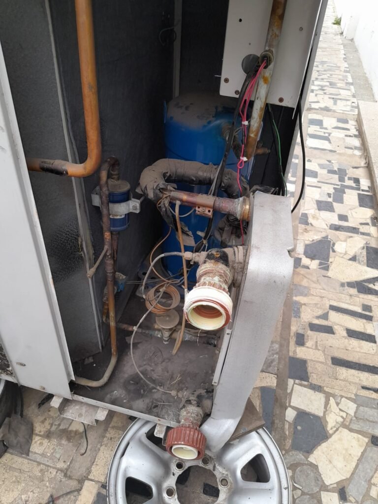 falcone bodetto Mantenimiento de Chiller 3 1 Planta de tratamiento de agua y reparación de chiller